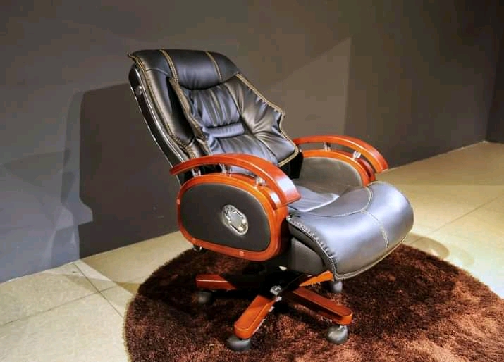 CEO Executive Chair in Nairobi – Premium High Back Office Seat for Leaders